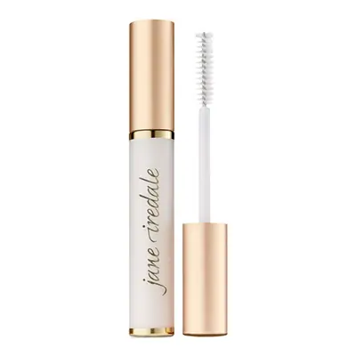 Extend the look of your precious lashes with this vegan lash primer.
