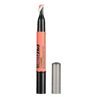 Counteract the look of your dark circles with this easy correcting pen.