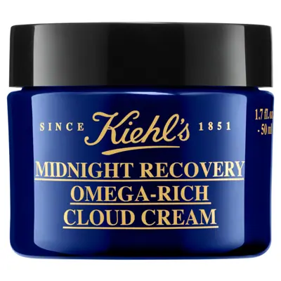 A lightweight night cream to plump and replenish
