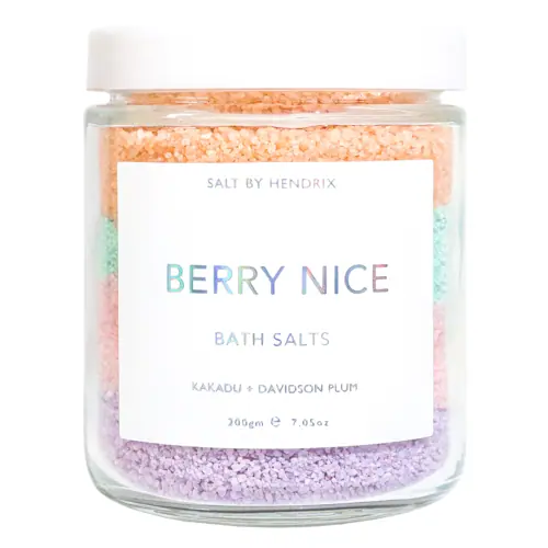 SALT BY HENDRIX Berry Nice Bath Salts