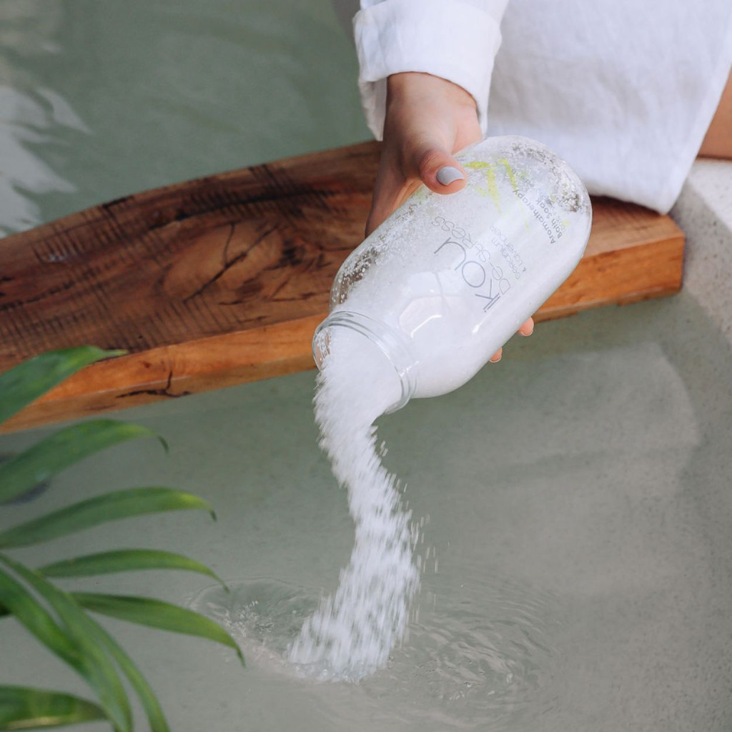 IKOU De-Stress Aromatherapy Bath Soak 850g Jar