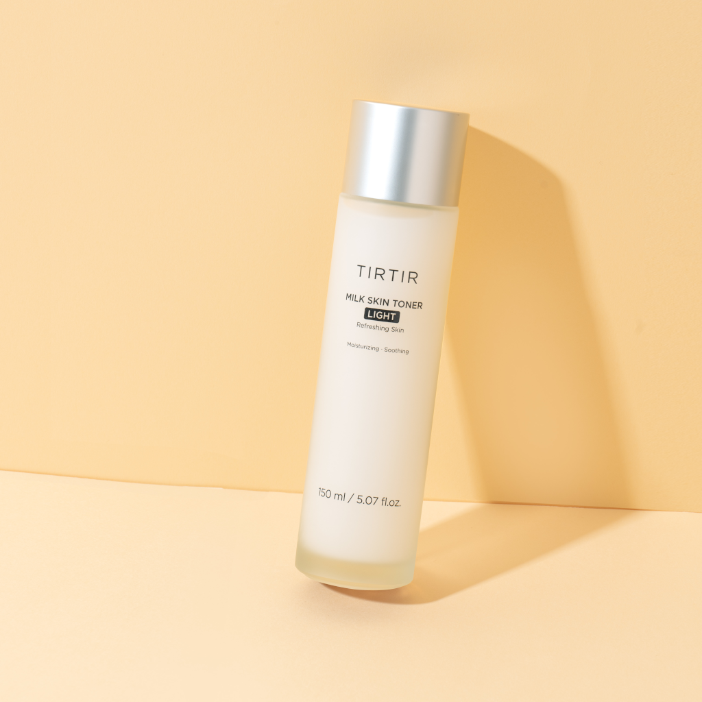 TIRTIR Milk Skin Toner Light