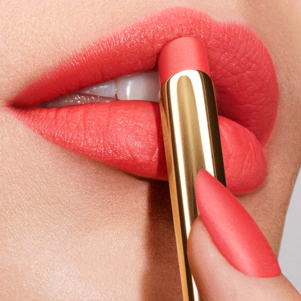 Estée Lauder Pure Color Explicit Silk Matte Lipstick