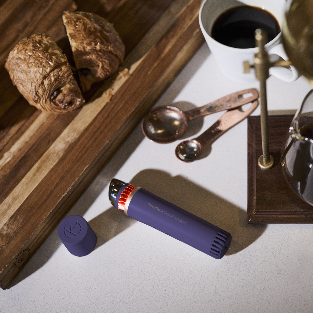 TheraFace Depuffing Wand - Indigo