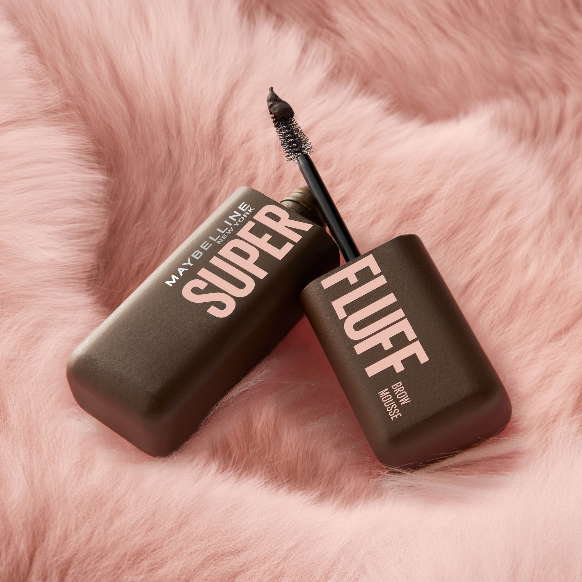 Maybelline New York Superfluff Brow Mousse