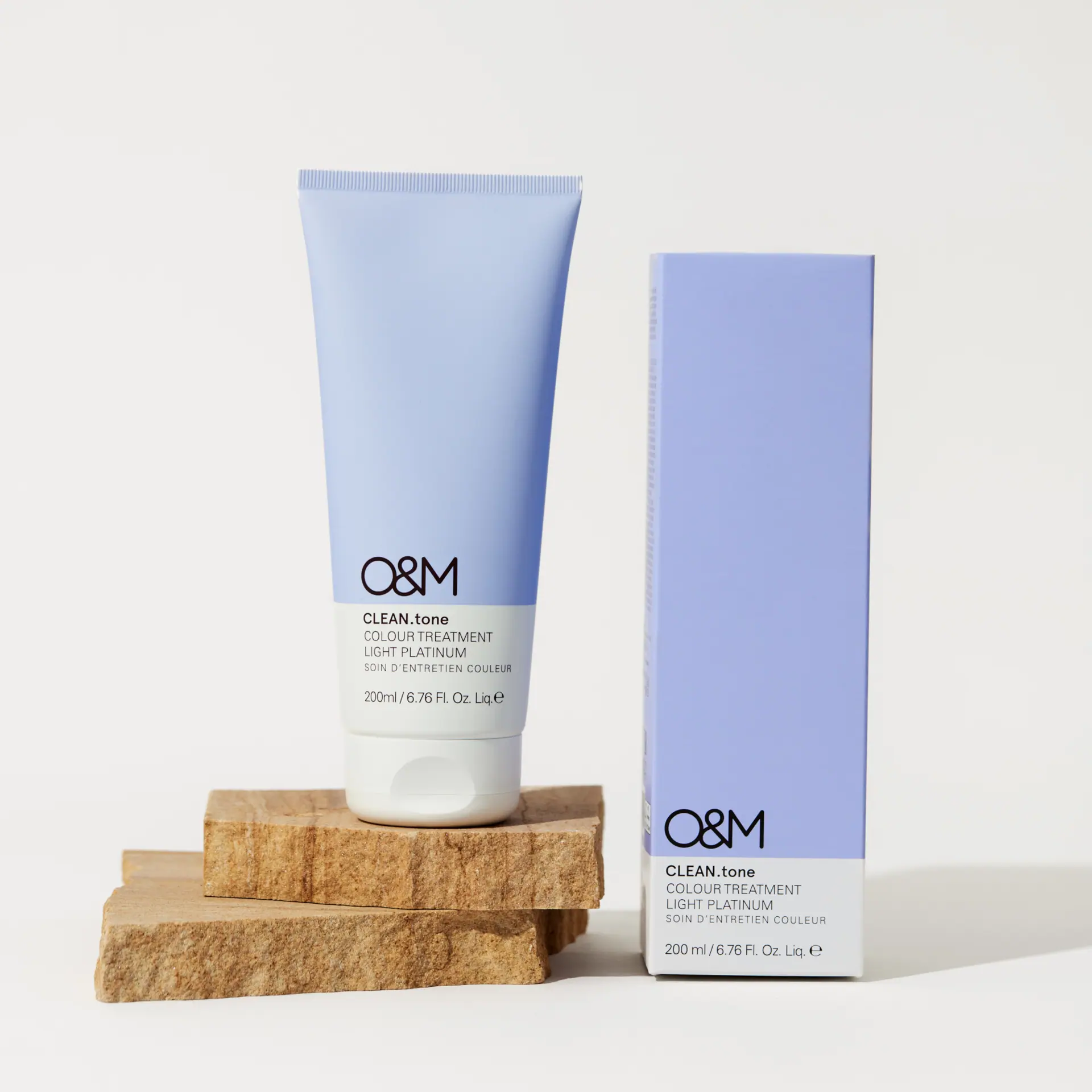 O&M CLEAN.tone Light Platinum Colour Treatment 200ml