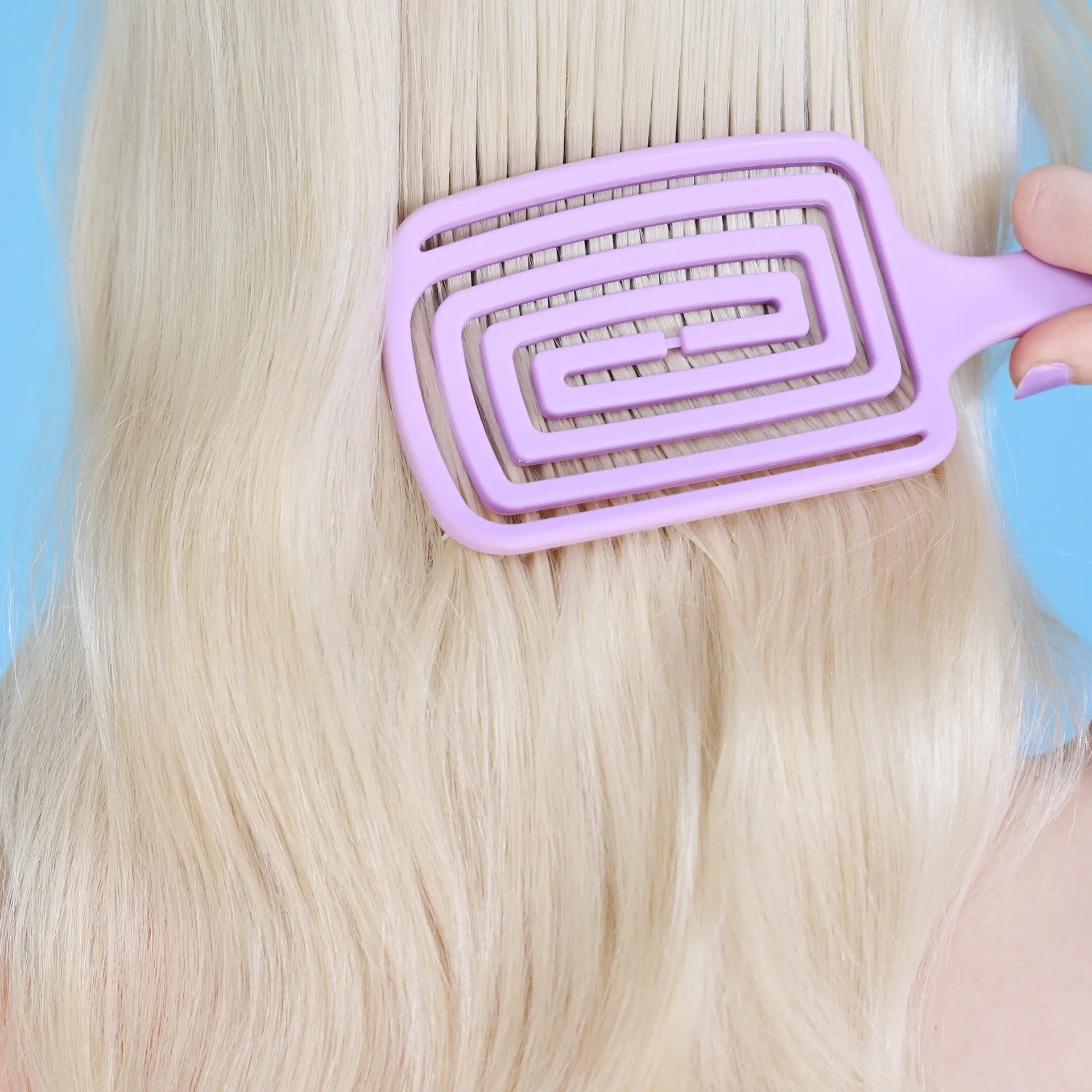 STRAAND The Mane Master Wet-To-Dry Detangler Brush