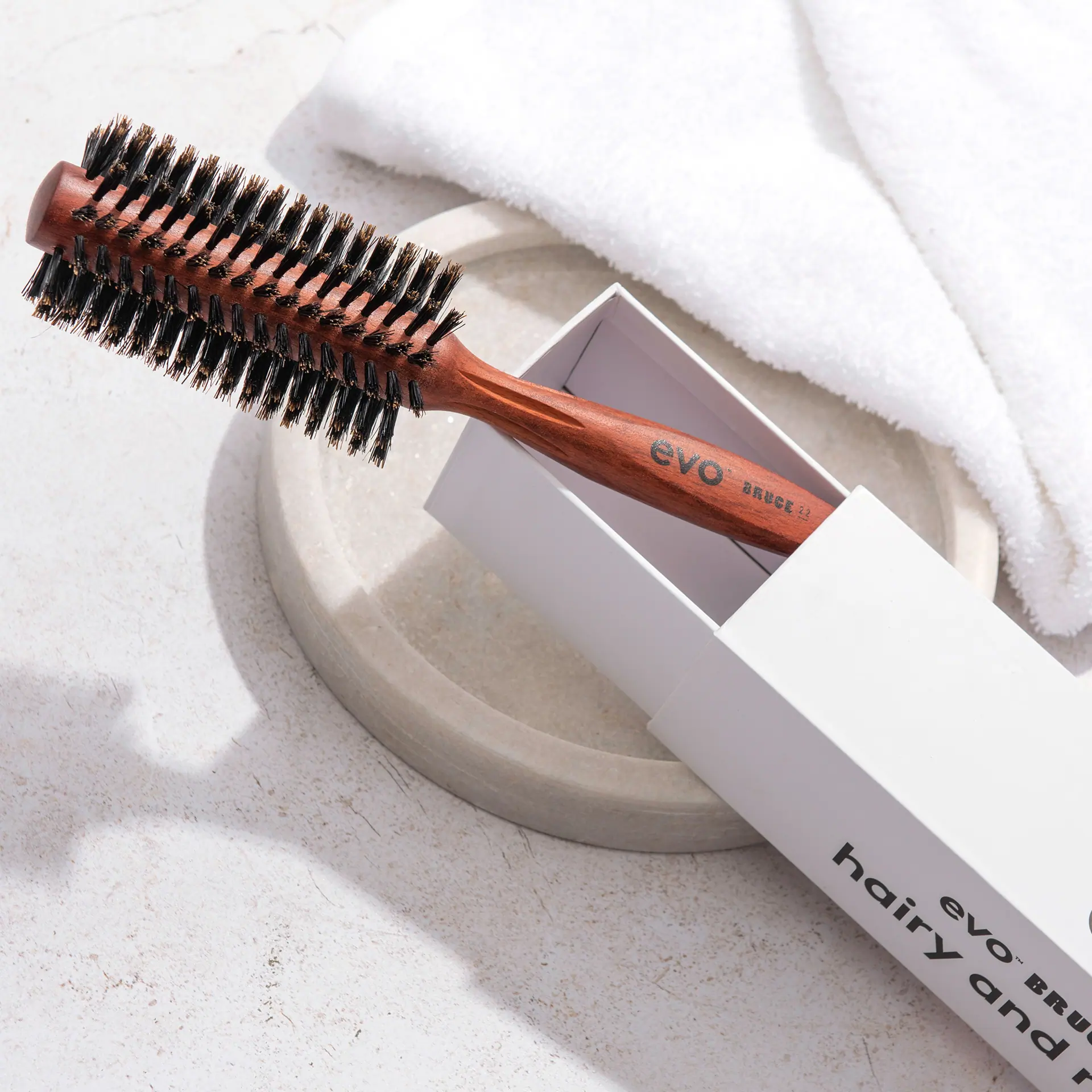 evo Bruce 22 Natural Boar Bristle Radial Brush