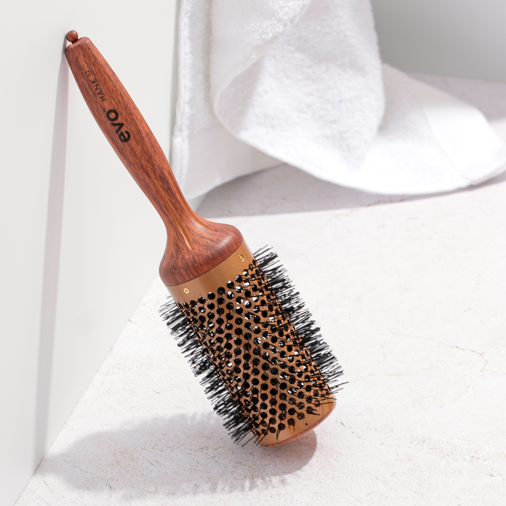 evo Hank 52 Ceramic Vented Radial Brush