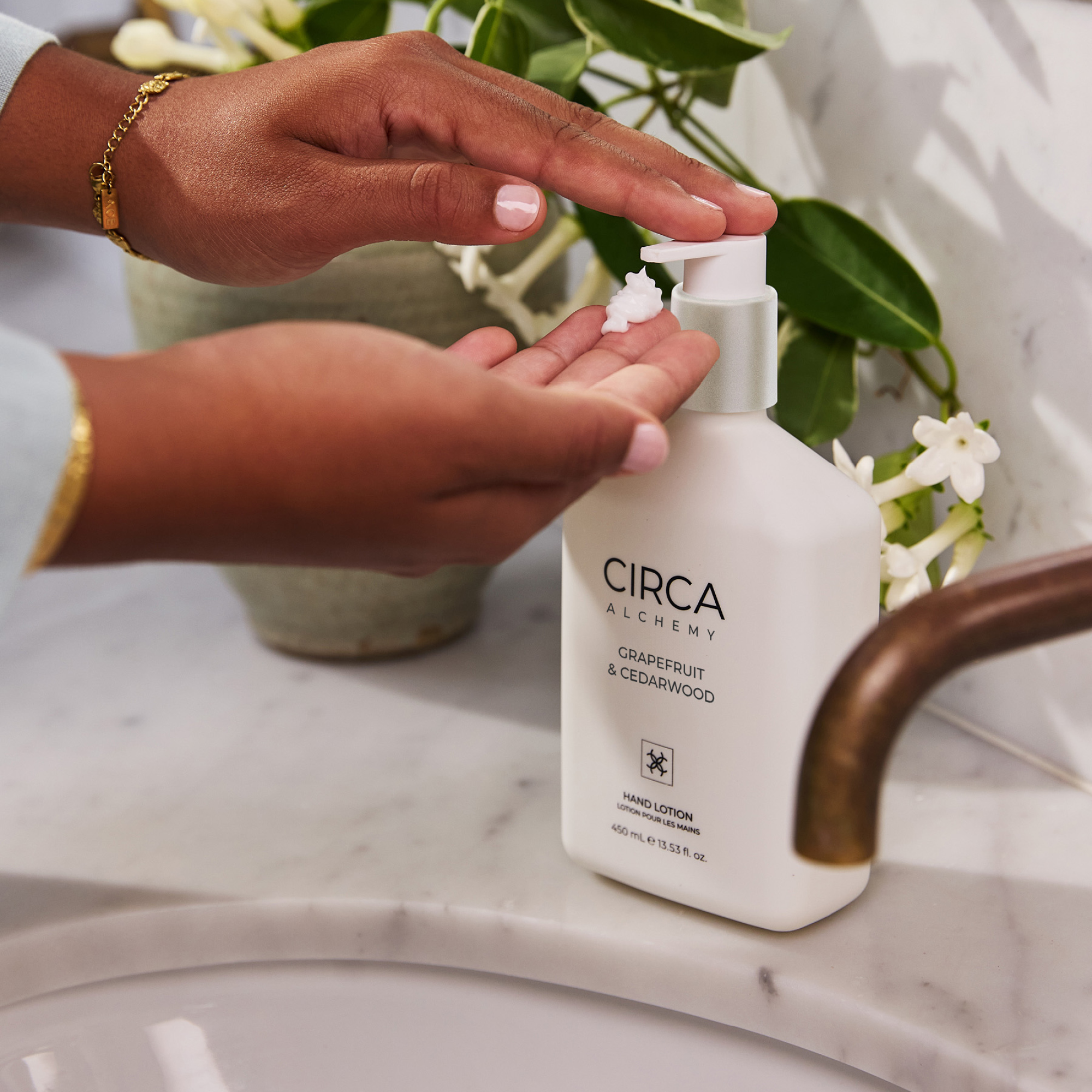 CIRCA 450ml Hand Lotion - Alchemy - Grapefruit & Cedarwood
