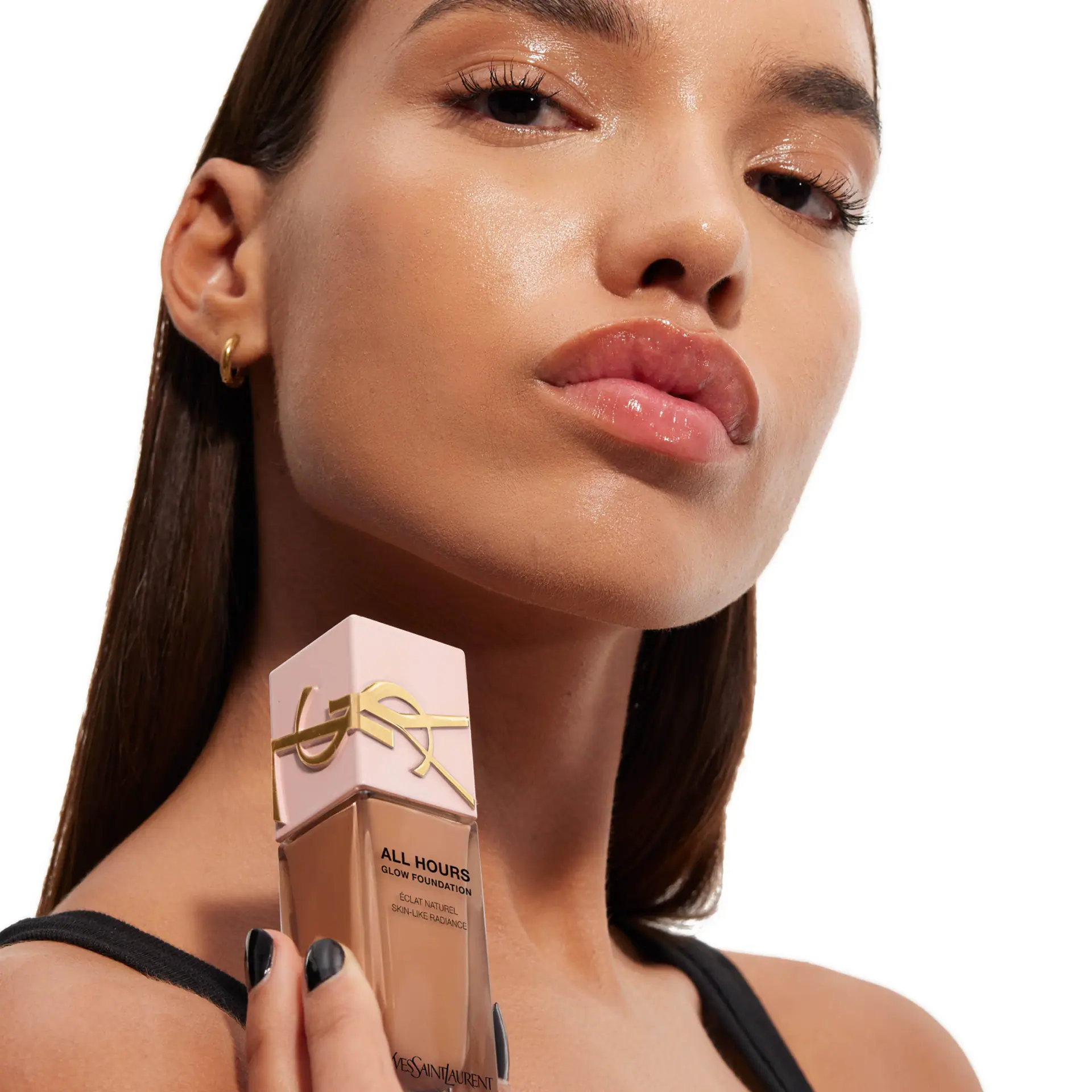 Yves Saint Laurent All Hours Glow Foundation