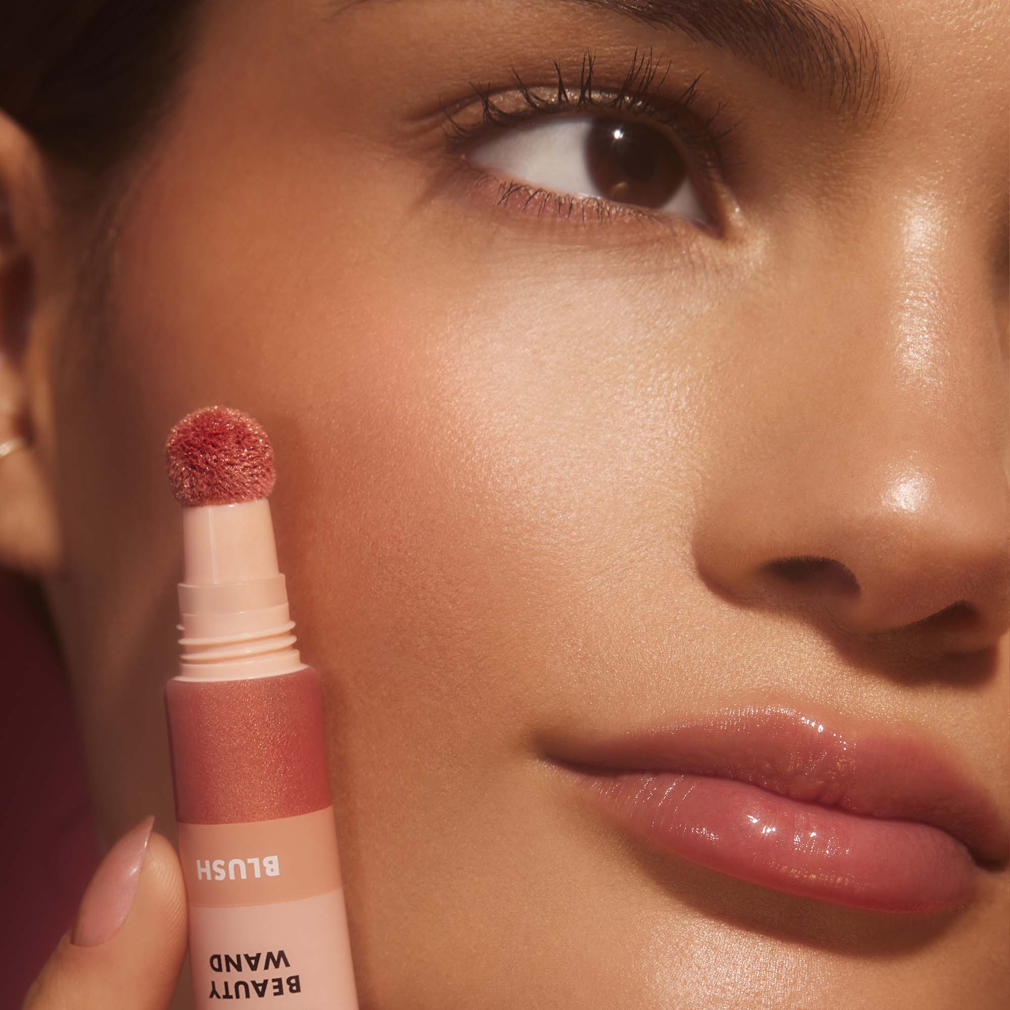 e.l.f. Cosmetics e.l.f Halo Glow Blush Wand