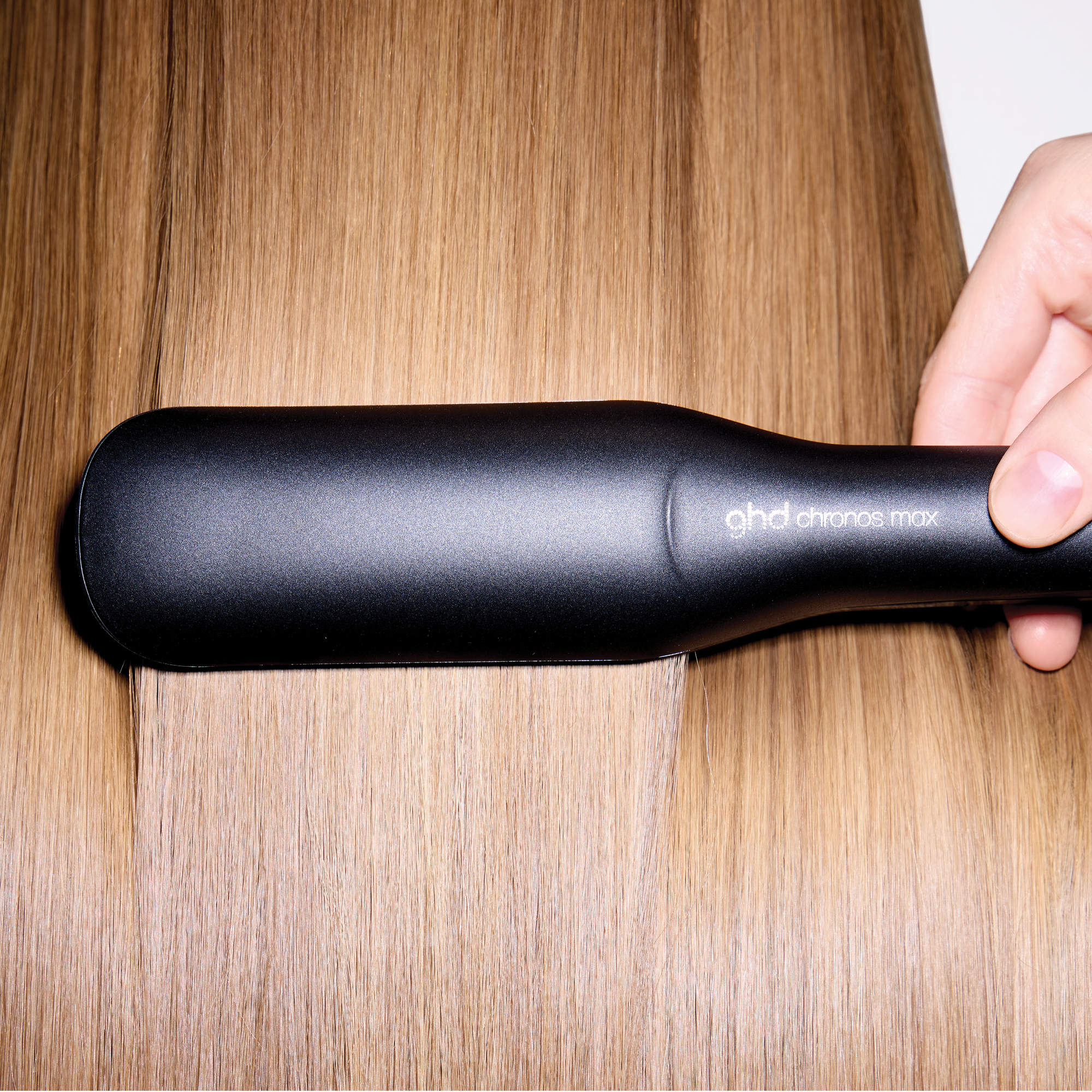 ghd chronos max wide plate hair straightener in black