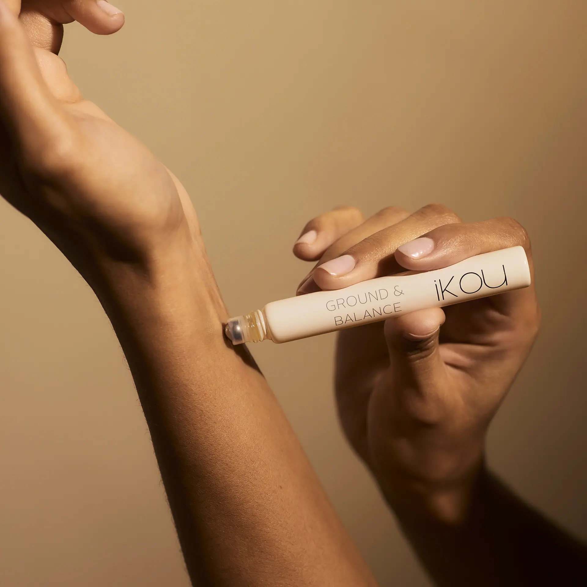 IKOU Aromatherapy Roll-On Ground & Balance