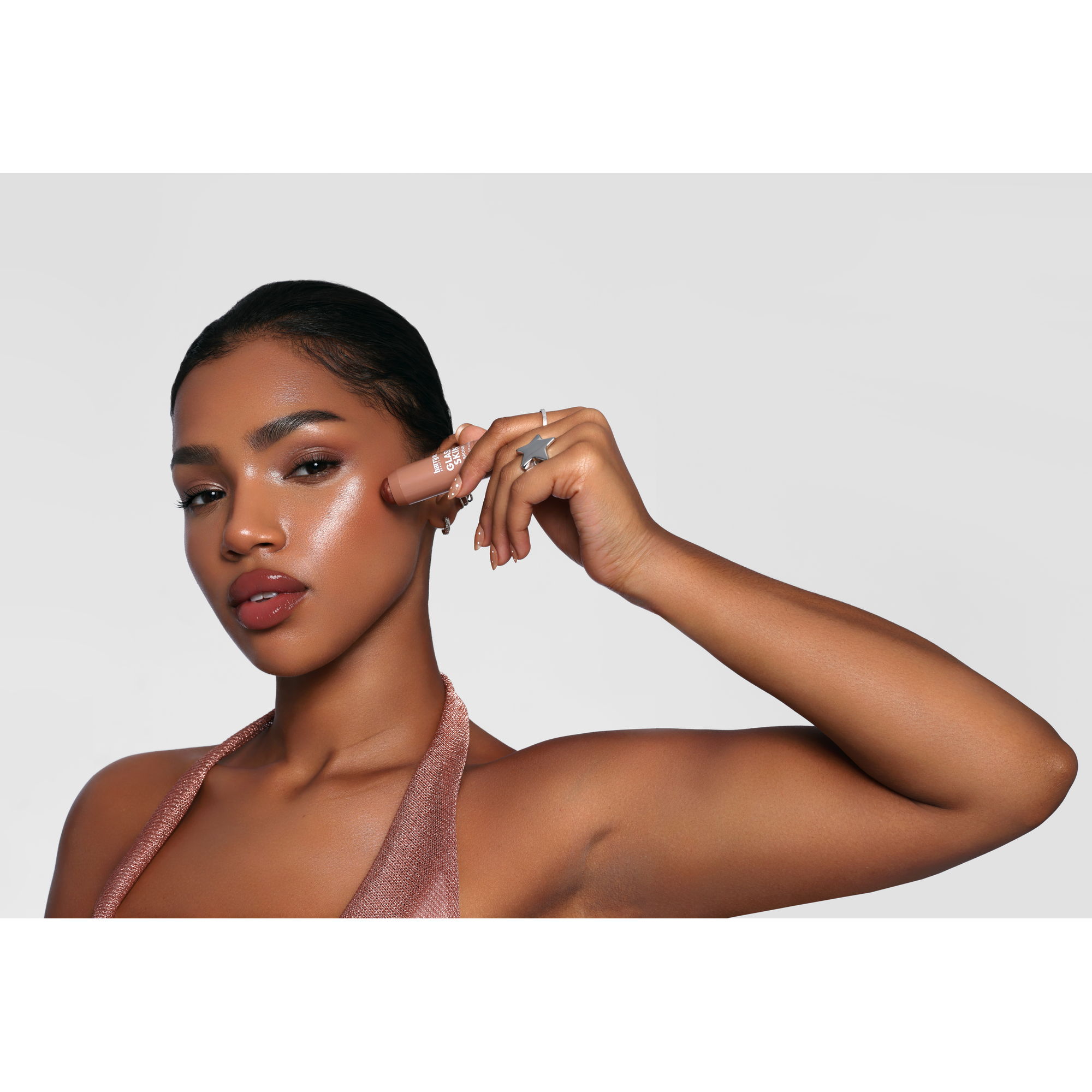 Barry M Chisel Cheeks Glass Skin Highlighter