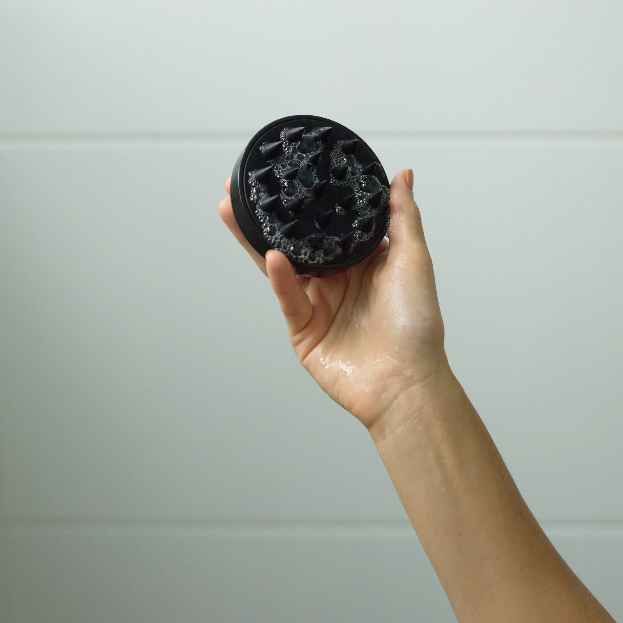 Apotecari 5-in-1 Scalp & Shampoo Brush