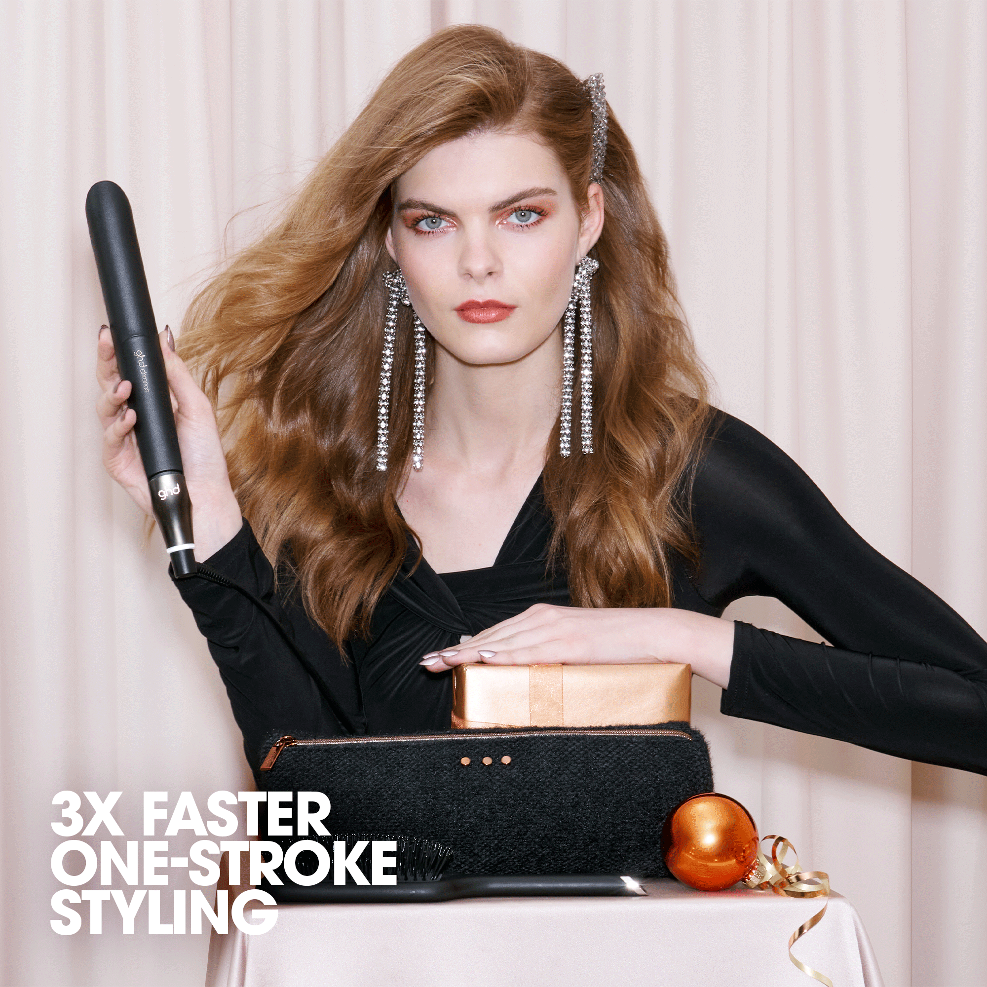 GHD Chronos Hair Straightener Gift Set