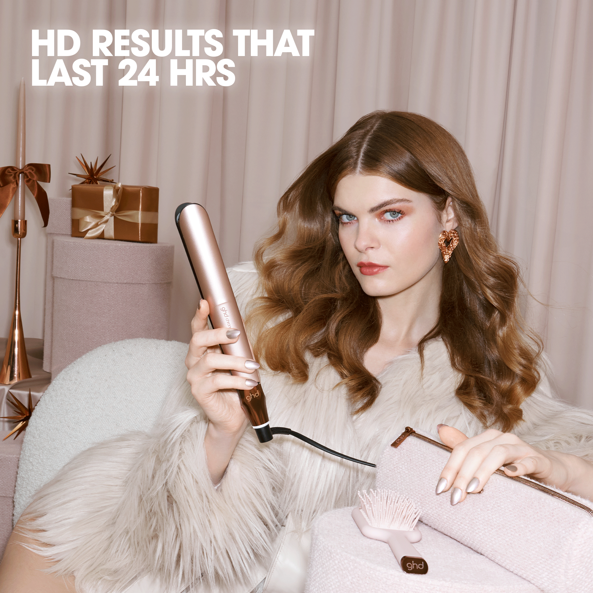 GHD Chronos Hair Straightener Gift Set in Cashmere Beige